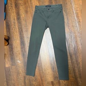 🛑 PENDING PLEASE DONT BUYLiverpool Pull-On Skinny Jeans